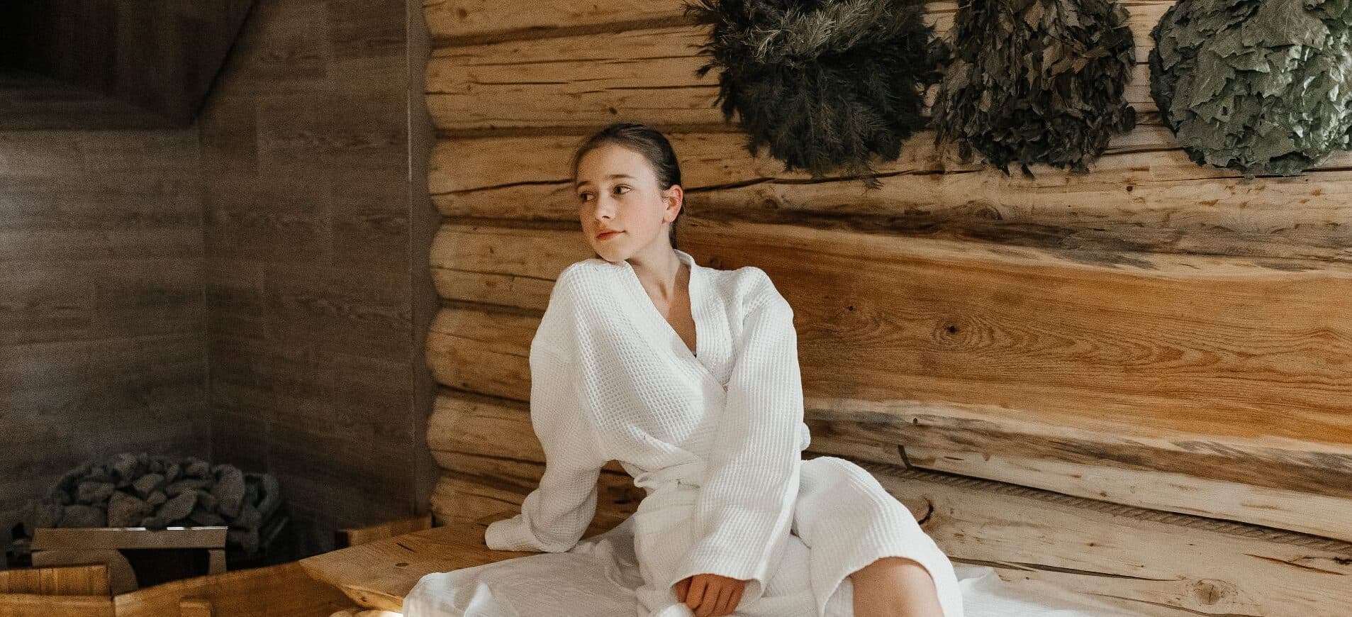 Русская баня на дровах с купелью